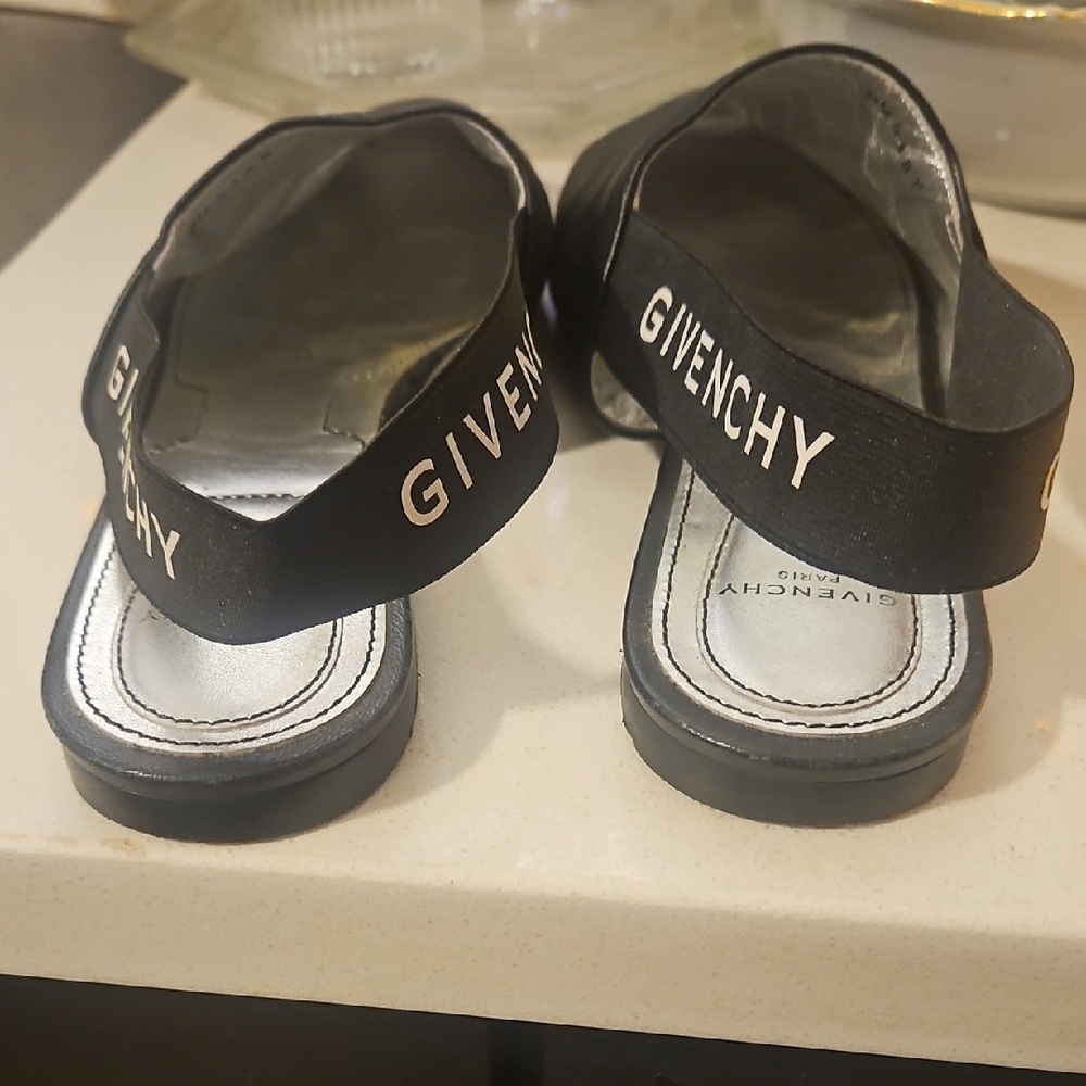 Givenchy Black Leather Mules - Picture 4 of 7